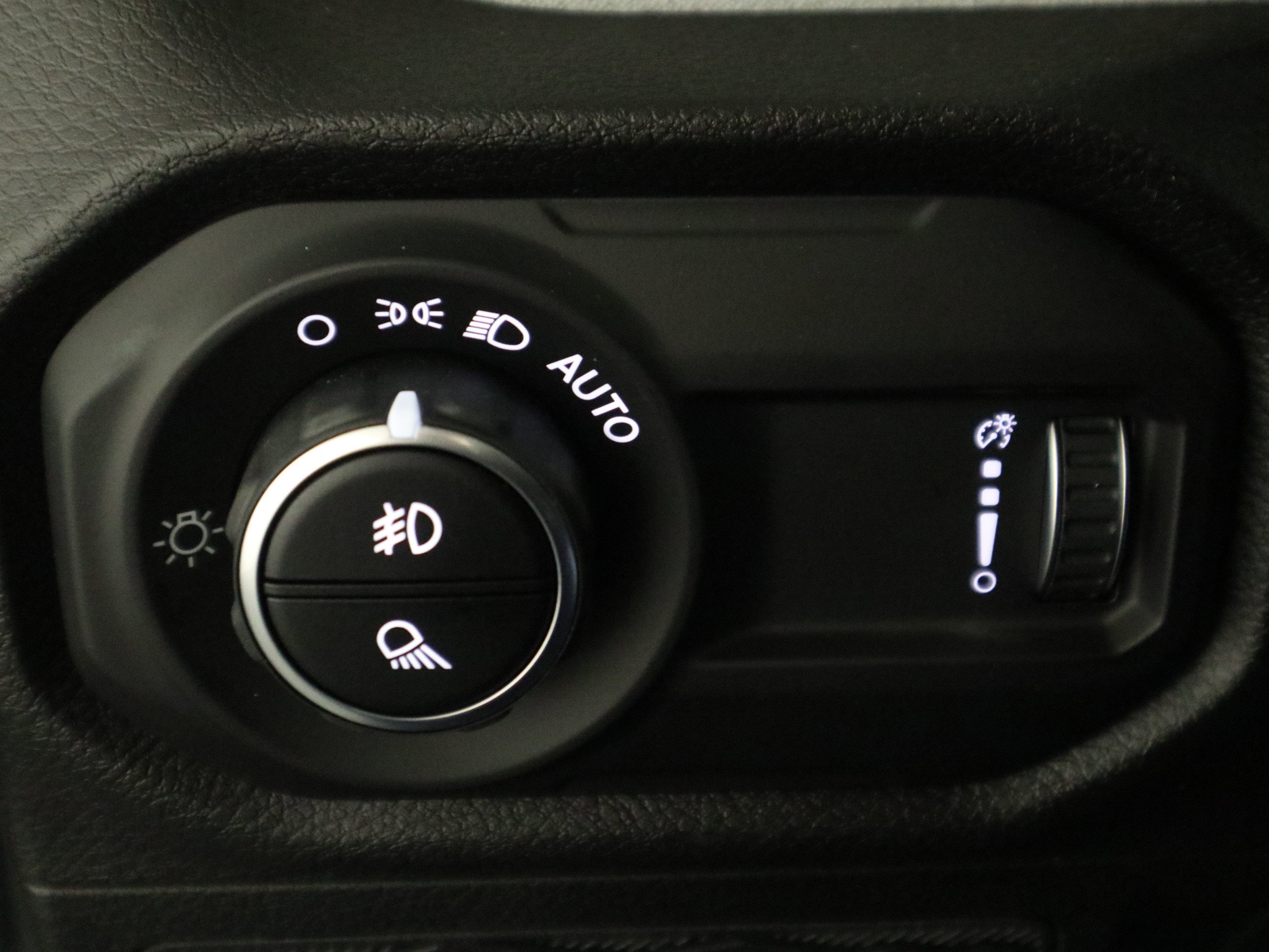 New 2026 Jeep Gladiator Sport AWD/4WD image 33