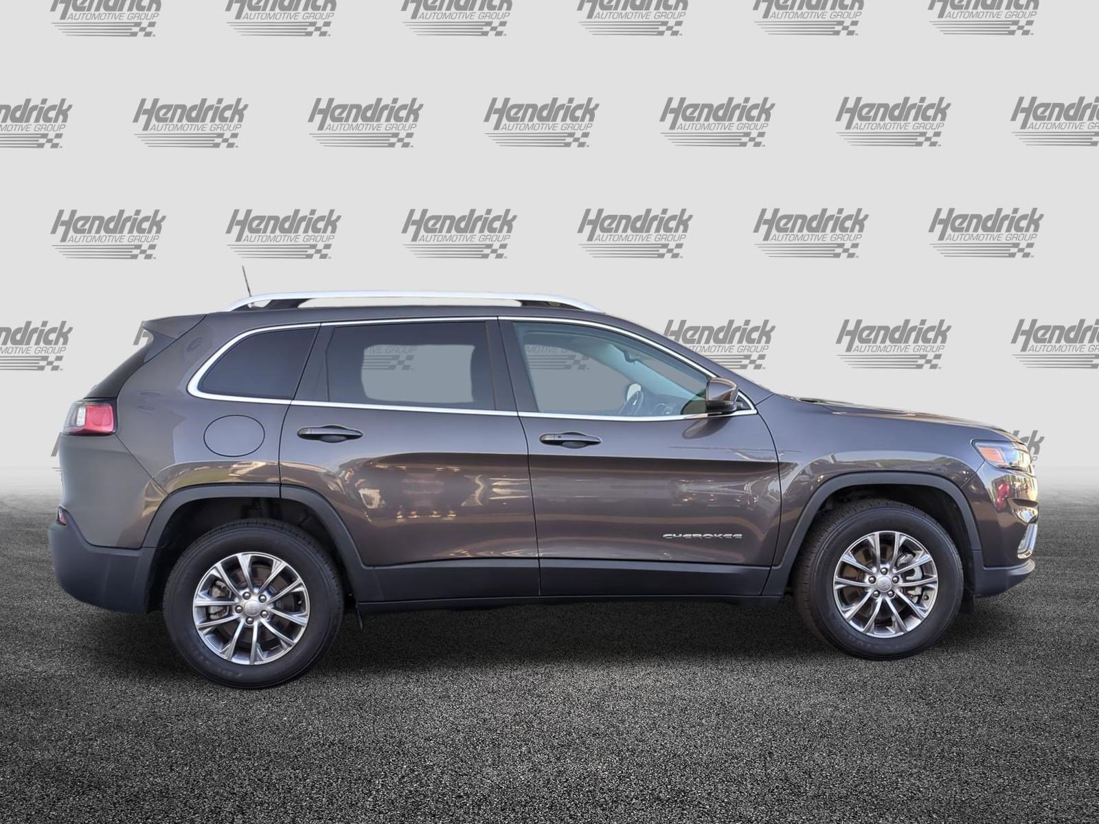 Used 2021 Jeep Cherokee Latitude Lux image 11