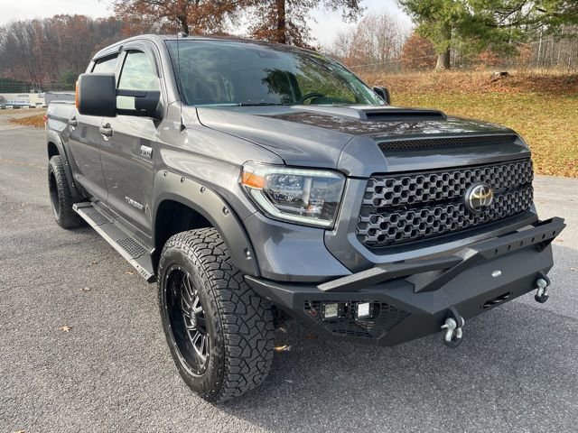 Used 2018 Toyota Tundra SR5 image 3