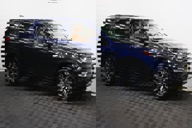Used 2019 Land Rover Discovery Sport HSE Luxury image 1