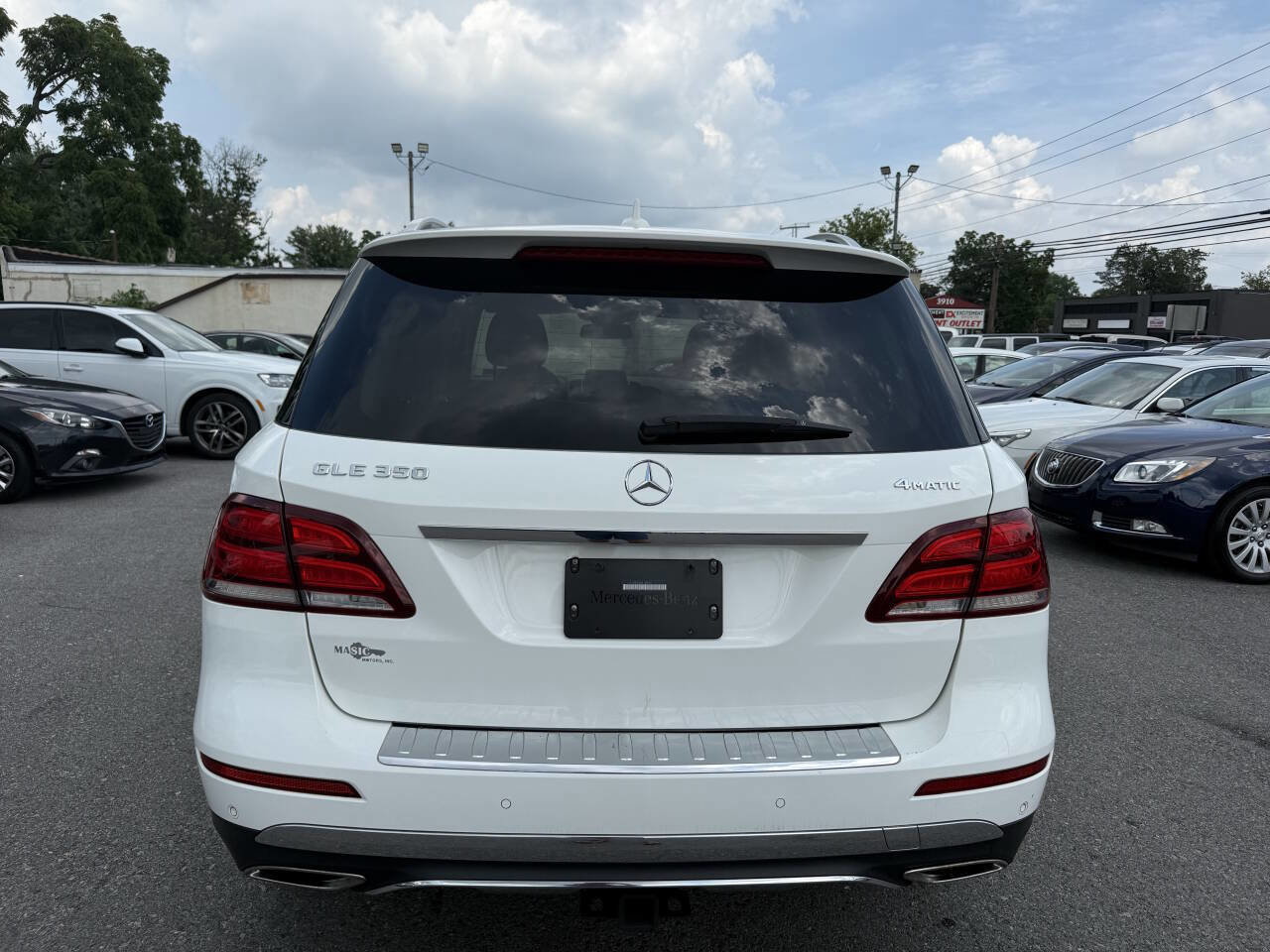 Used 2017 Mercedes-Benz GLE 350 4MATIC image 4