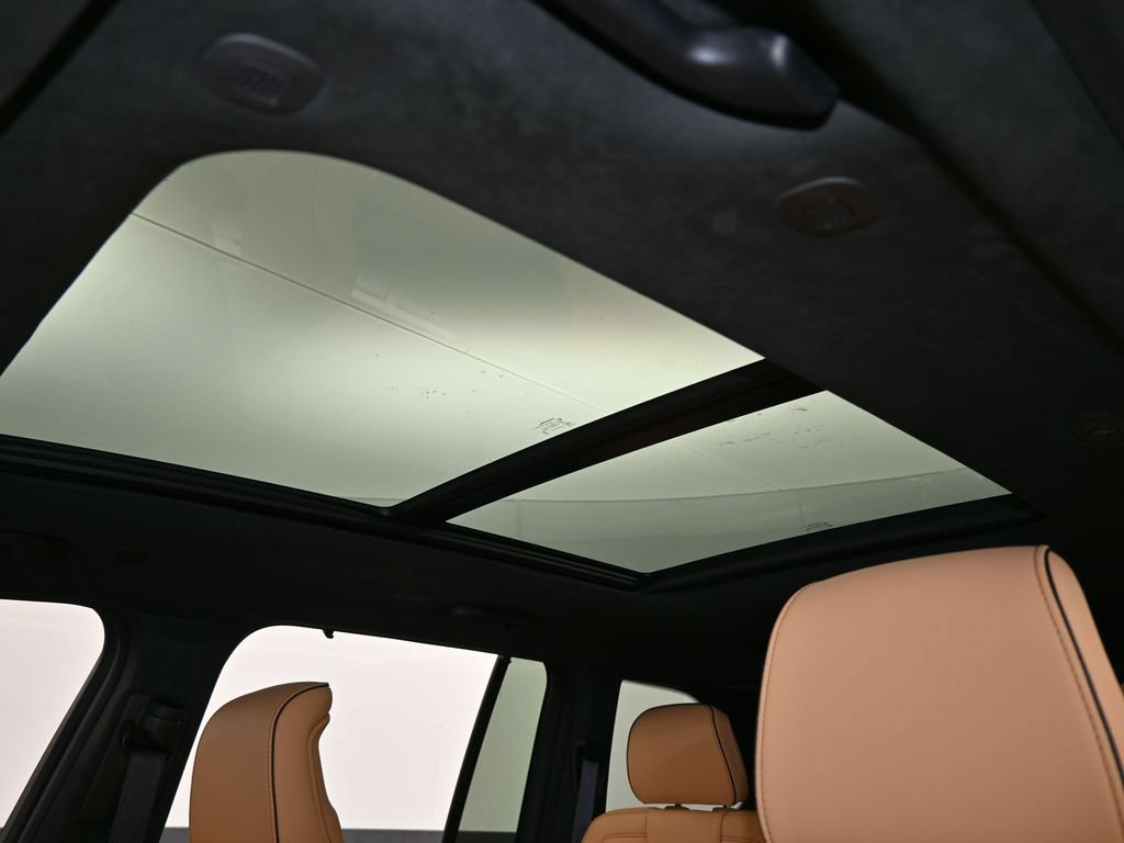 New 2025 Jeep Grand Cherokee Summit AWD/4WD image 12