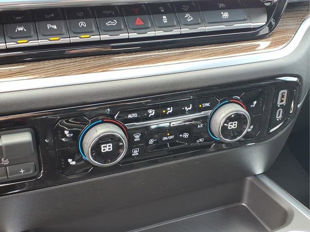 New 2026 Chevrolet Silverado 1500 RST w/ RST All Star Premium Package AWD/4WD image 10