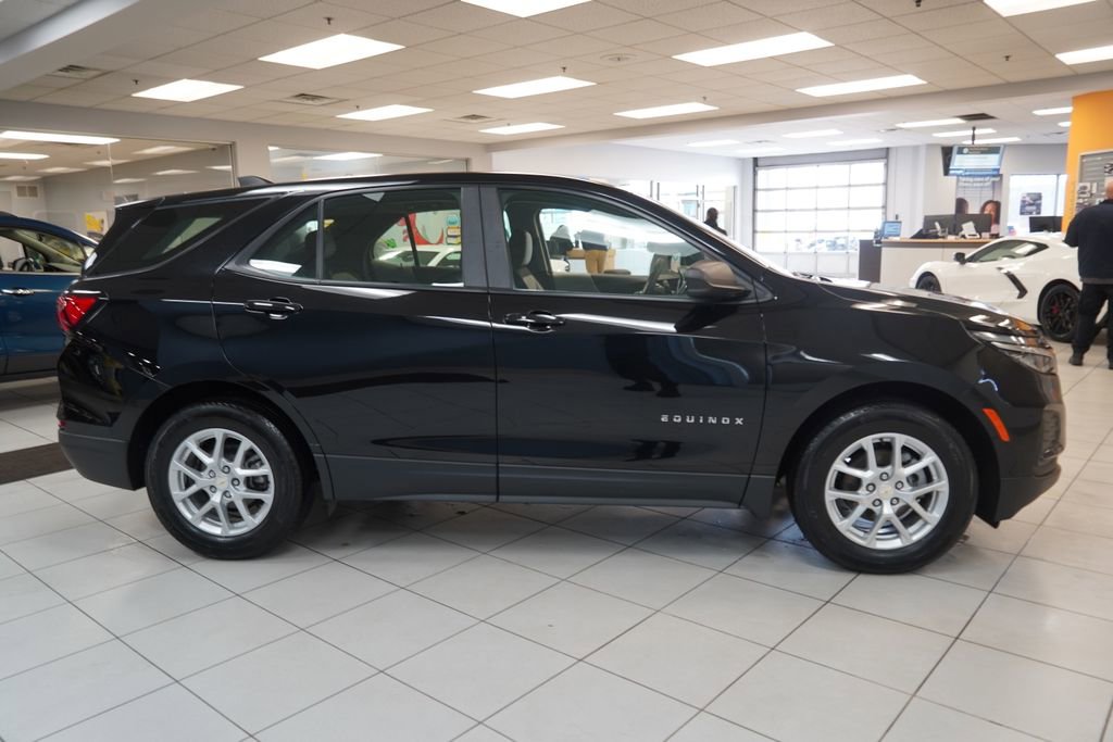 Certified 2023 Chevrolet Equinox LS image 13
