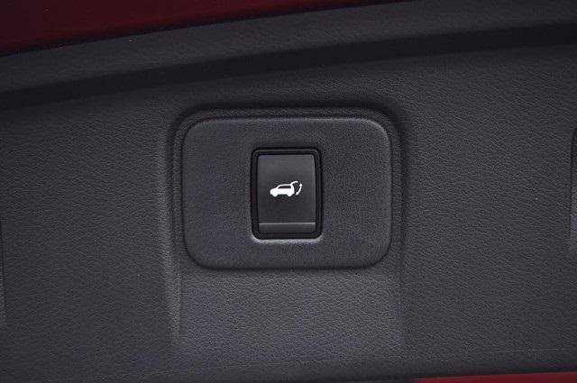 Used 2018 Nissan Murano Platinum w/ Cargo Package image 28