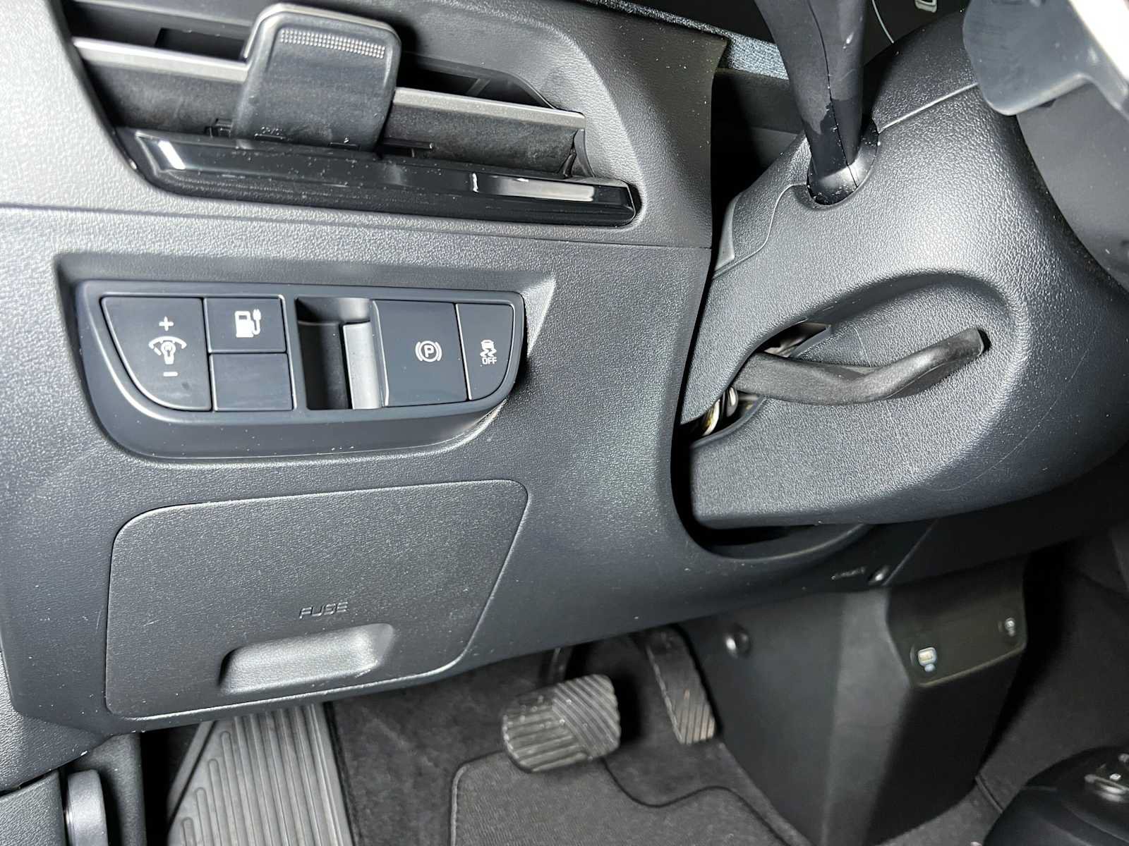 Used 2024 Kia EV6 Light RWD image 25