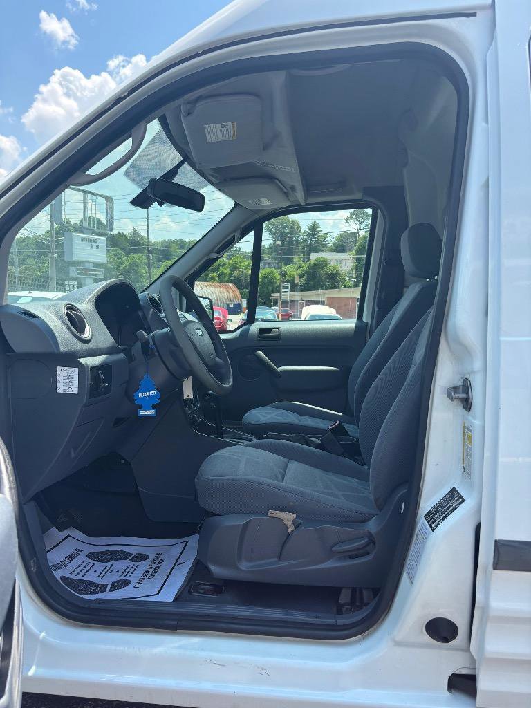 Used 2013 Ford Transit Connect XLT image 16