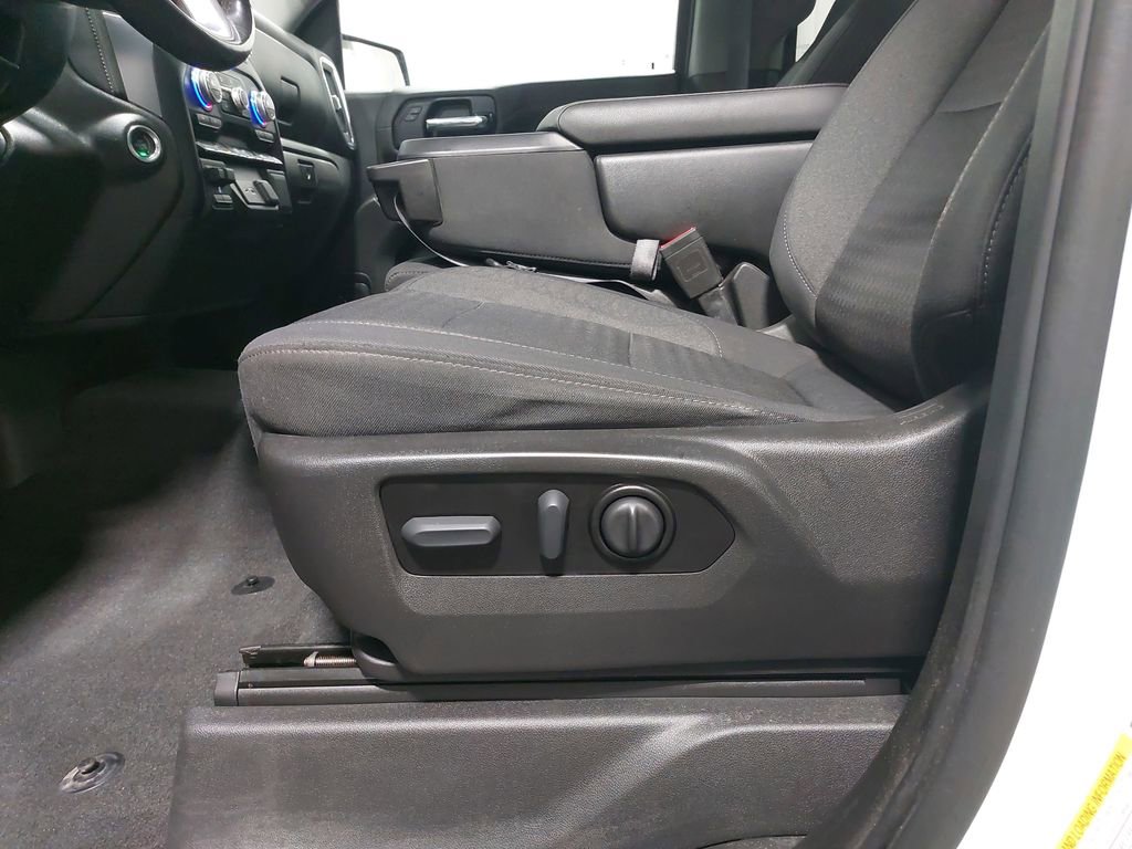 Used 2022 GMC Sierra 1500 SLE image 30