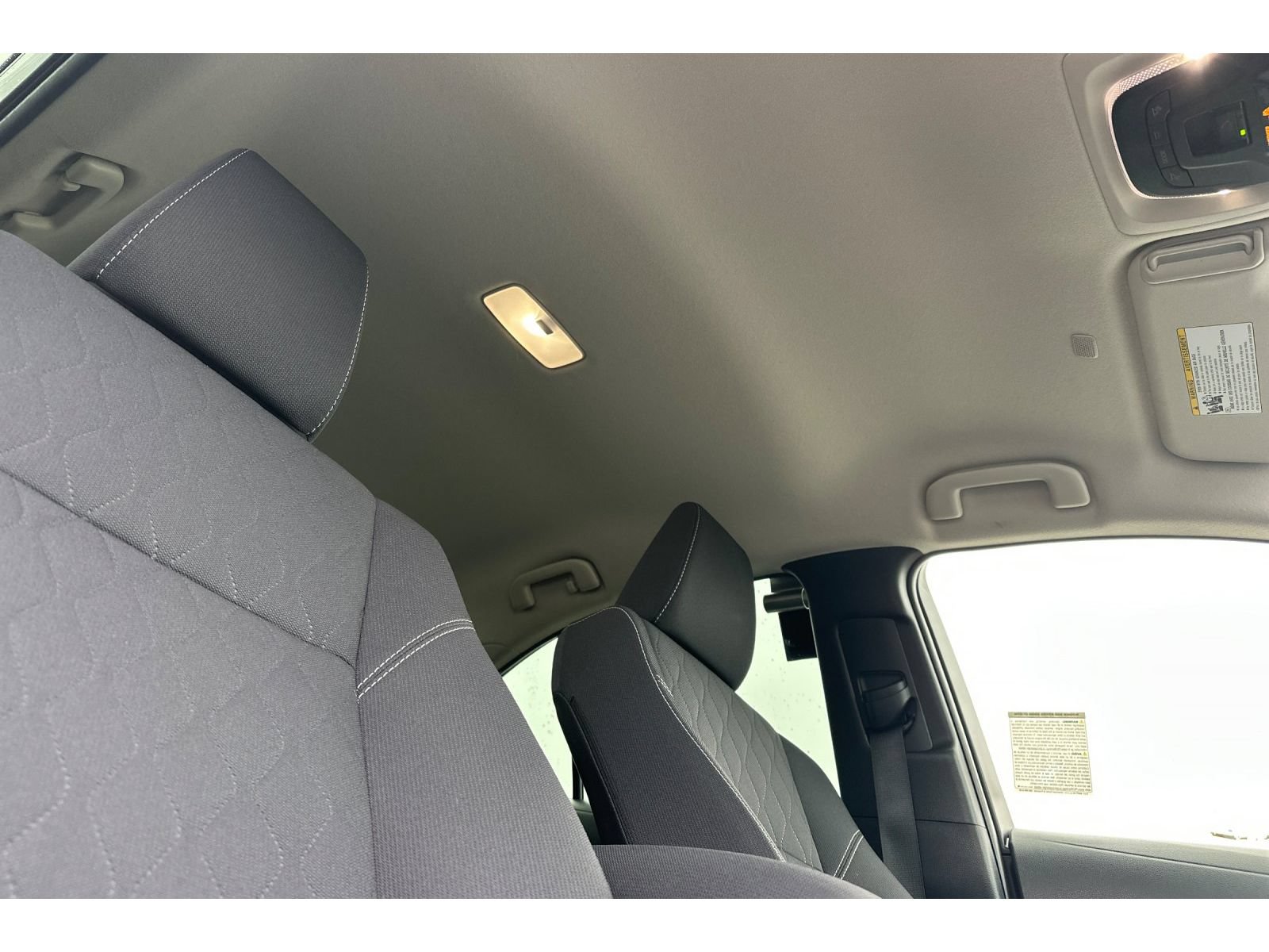 Used 2025 Toyota Corolla LE w/ LE Premium Package FWD image 17