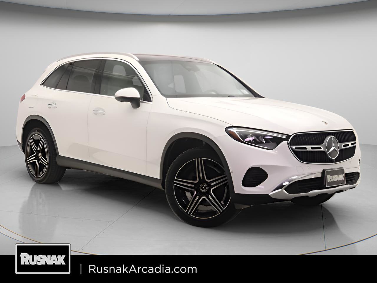 Certified 2026 Mercedes-Benz GLC 300 image 1