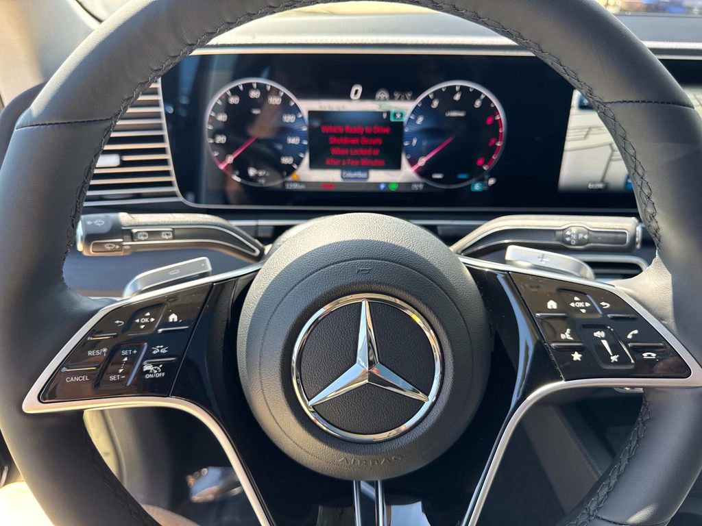 New 2026 Mercedes-Benz GLS 450 4MATIC image 27