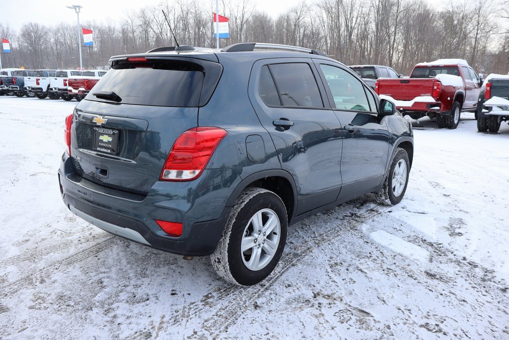Used 2022 Chevrolet Trax LT w/ LT Convenience Package image 30