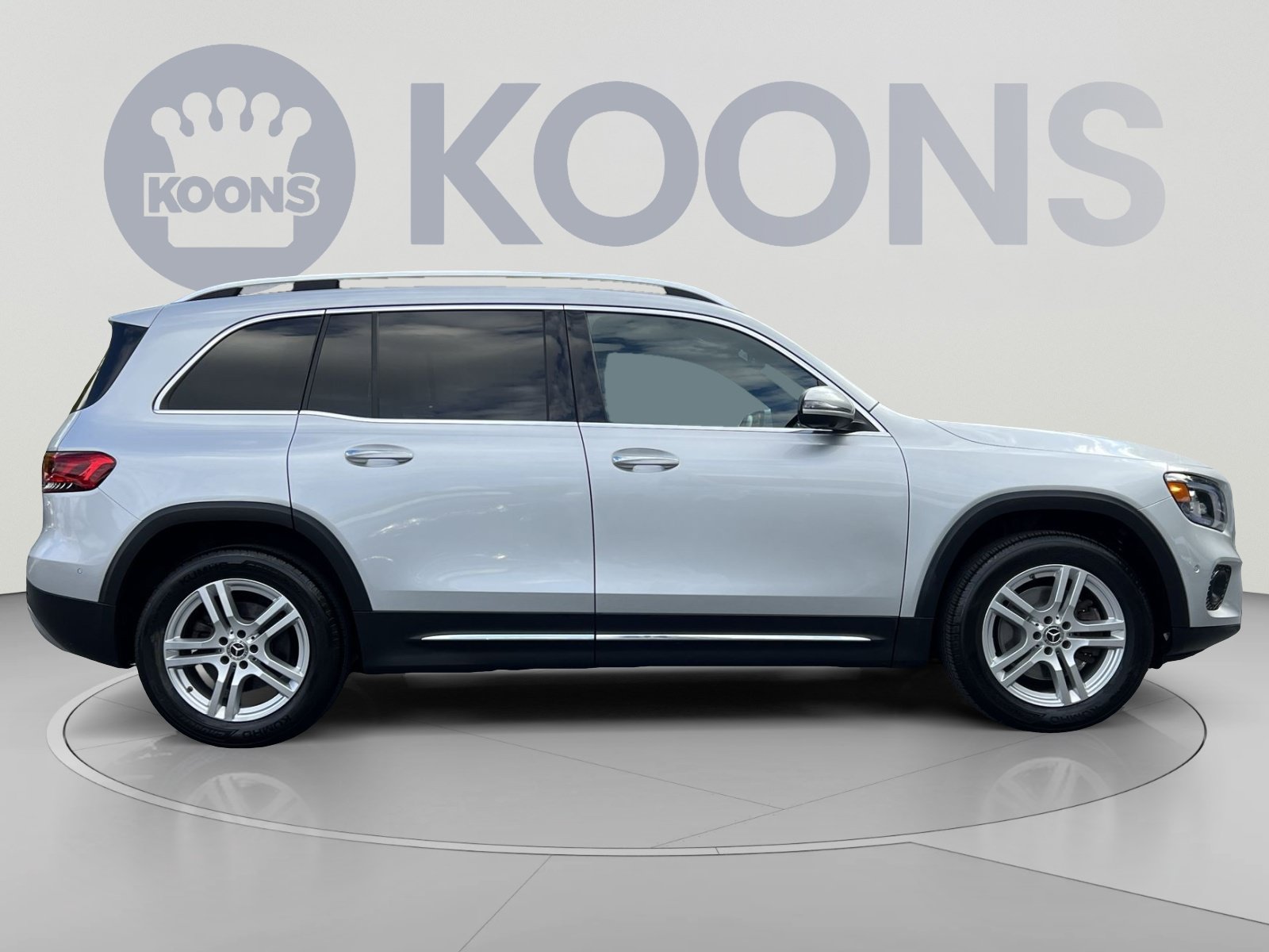 Used 2022 Mercedes-Benz GLB 250 4MATIC image 12