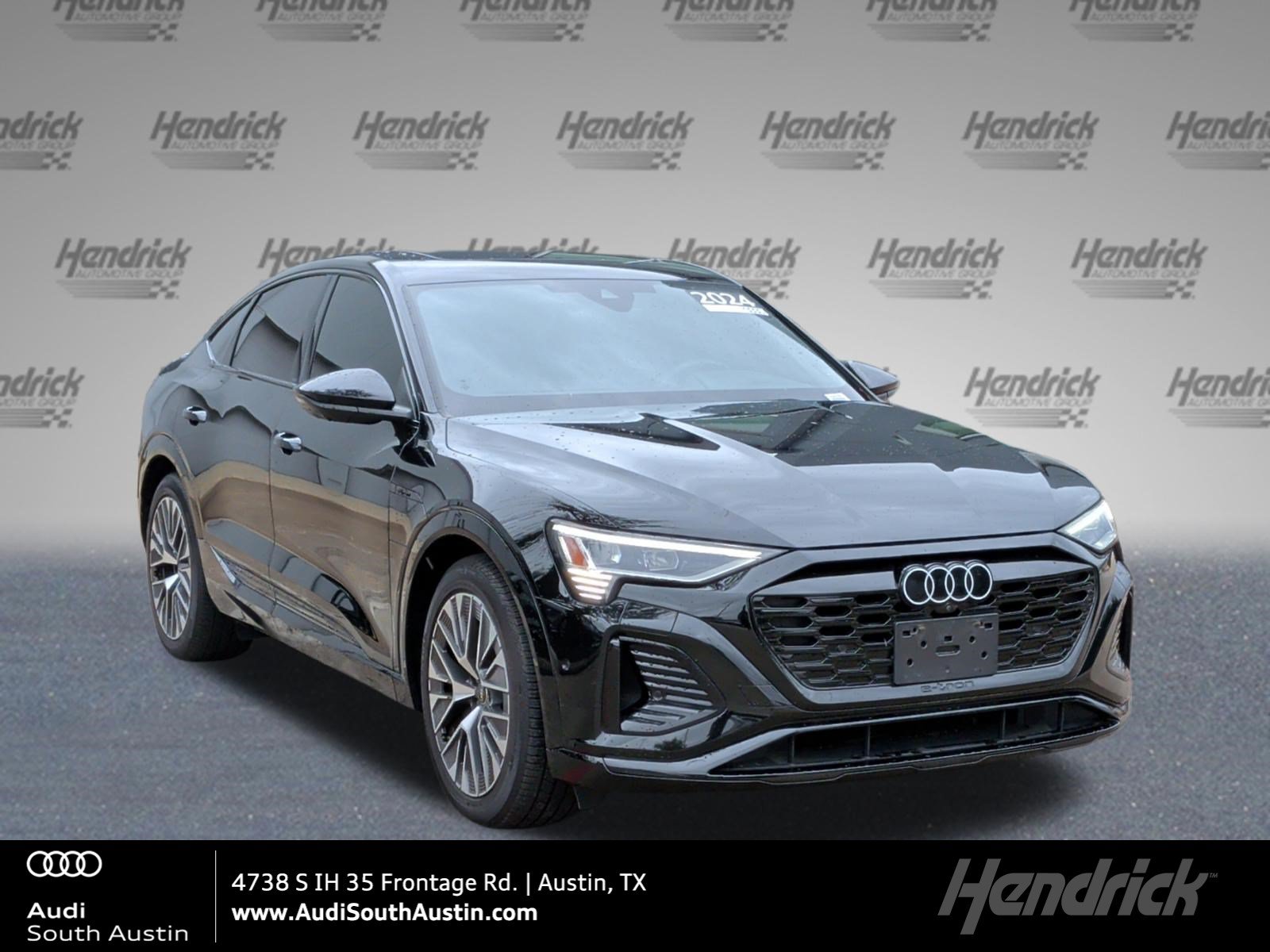 Used 2024 Audi Q8 e-tron Premium Plus AWD/4WD image 1