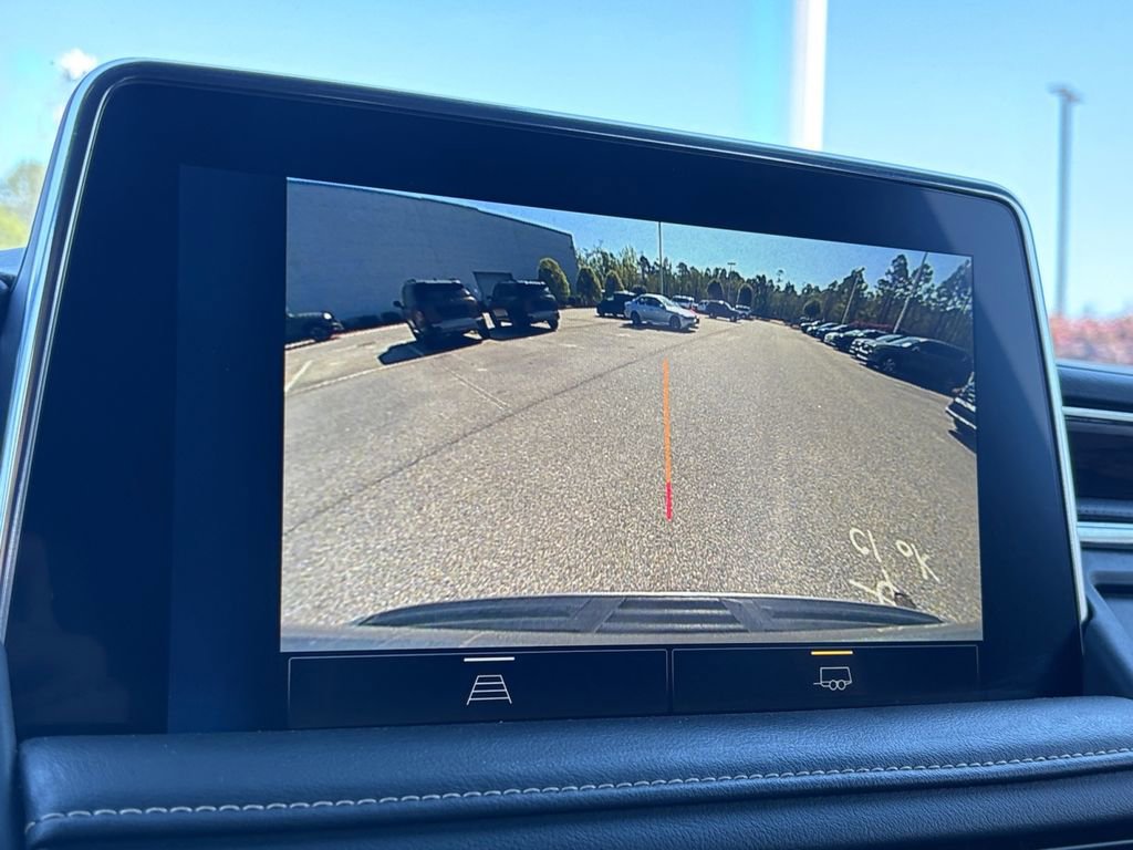 Used 2023 Chevrolet Tahoe Premier RWD image 17