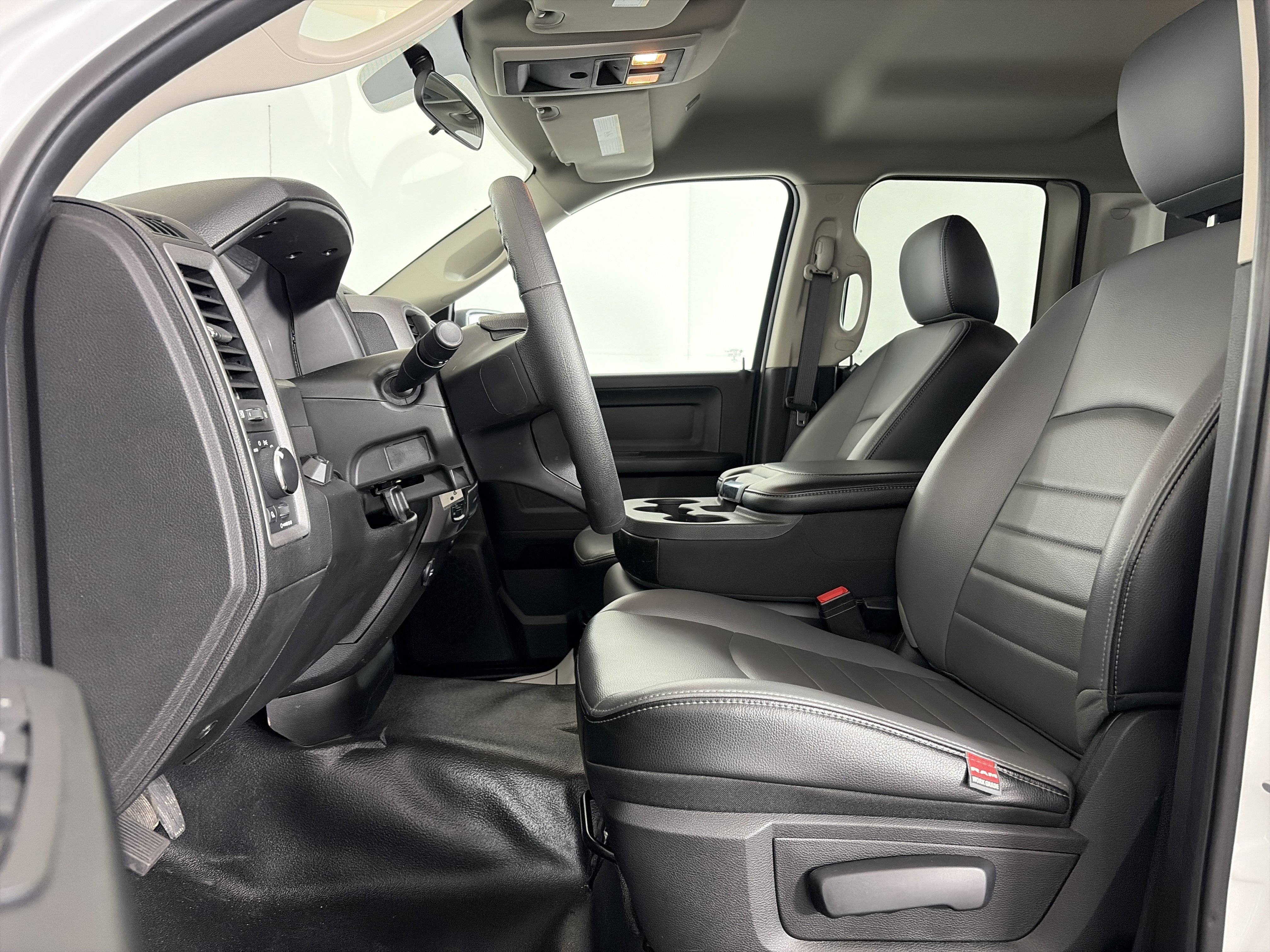 Used 2022 RAM 1500 Tradesman AWD/4WD image 10