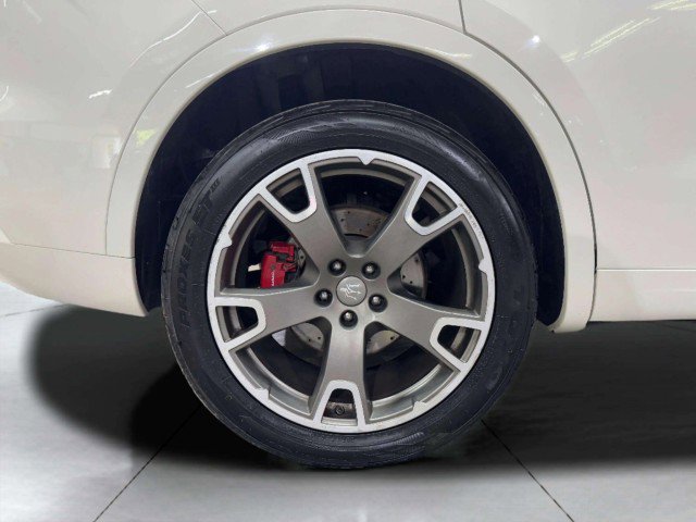 Used 2017 Maserati Levante S image 68