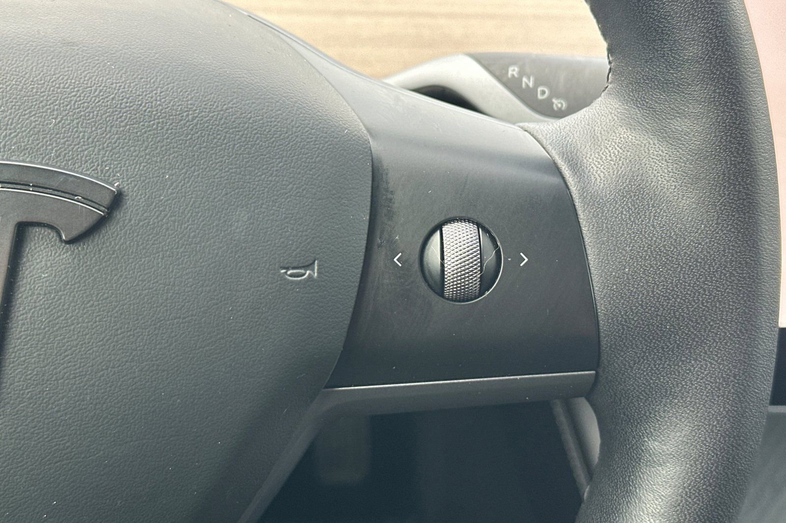 Used 2023 Tesla Model 3 Standard Range image 28