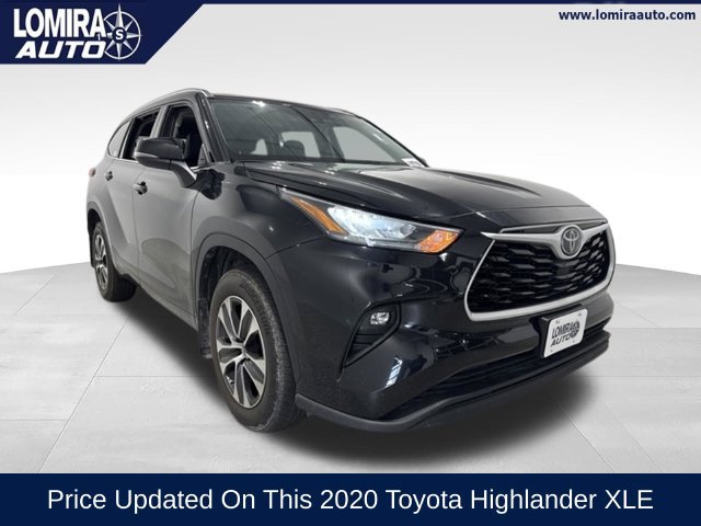 Used 2020 Toyota Highlander XLE AWD/4WD image 1