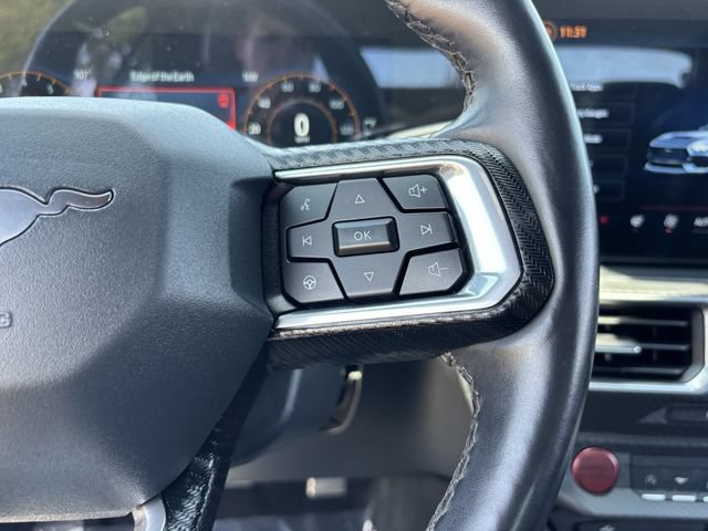 Used 2025 Ford Mustang Premium RWD image 30