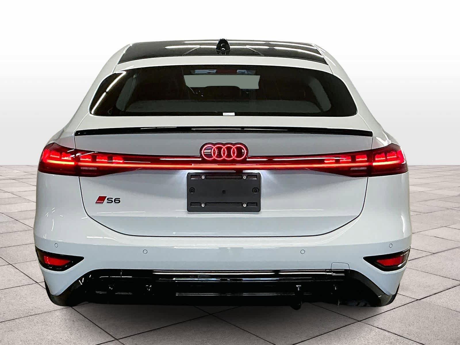 Certified 2025 Audi S6 e-tron Prestige w/ 21" Black Optic Package image 6