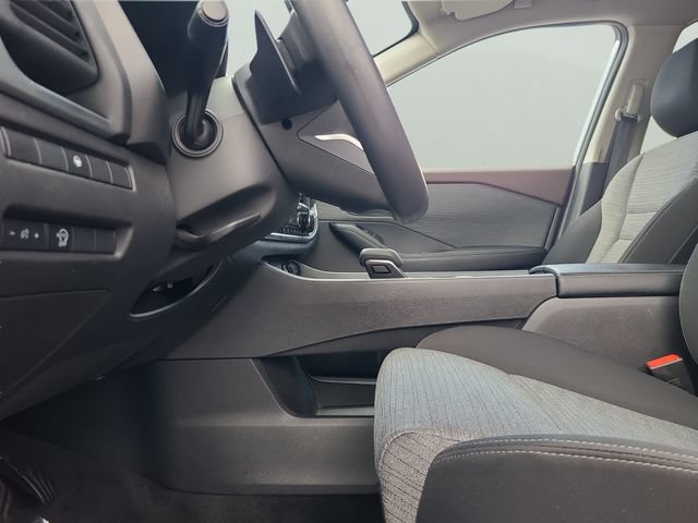 Used 2023 Nissan Rogue SV FWD image 20
