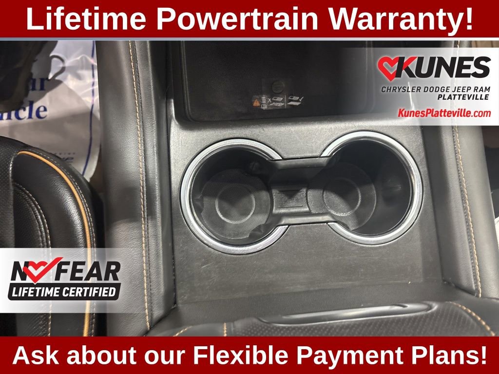 Used 2024 GMC Yukon XL AT4 w/ AT4 Premium Package image 29