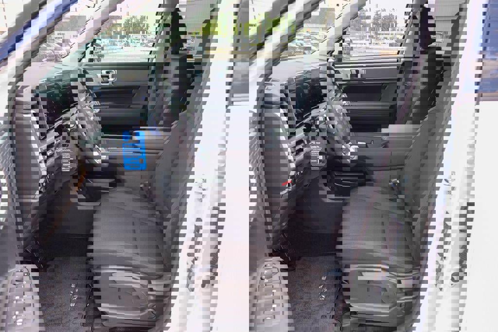 New 2026 Hyundai Santa Fe SE image 7