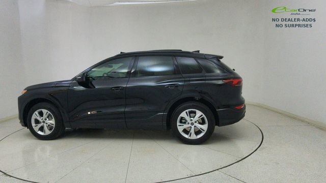 Used 2025 Audi Q6 e-tron Premium w/ Convenience Package image 64