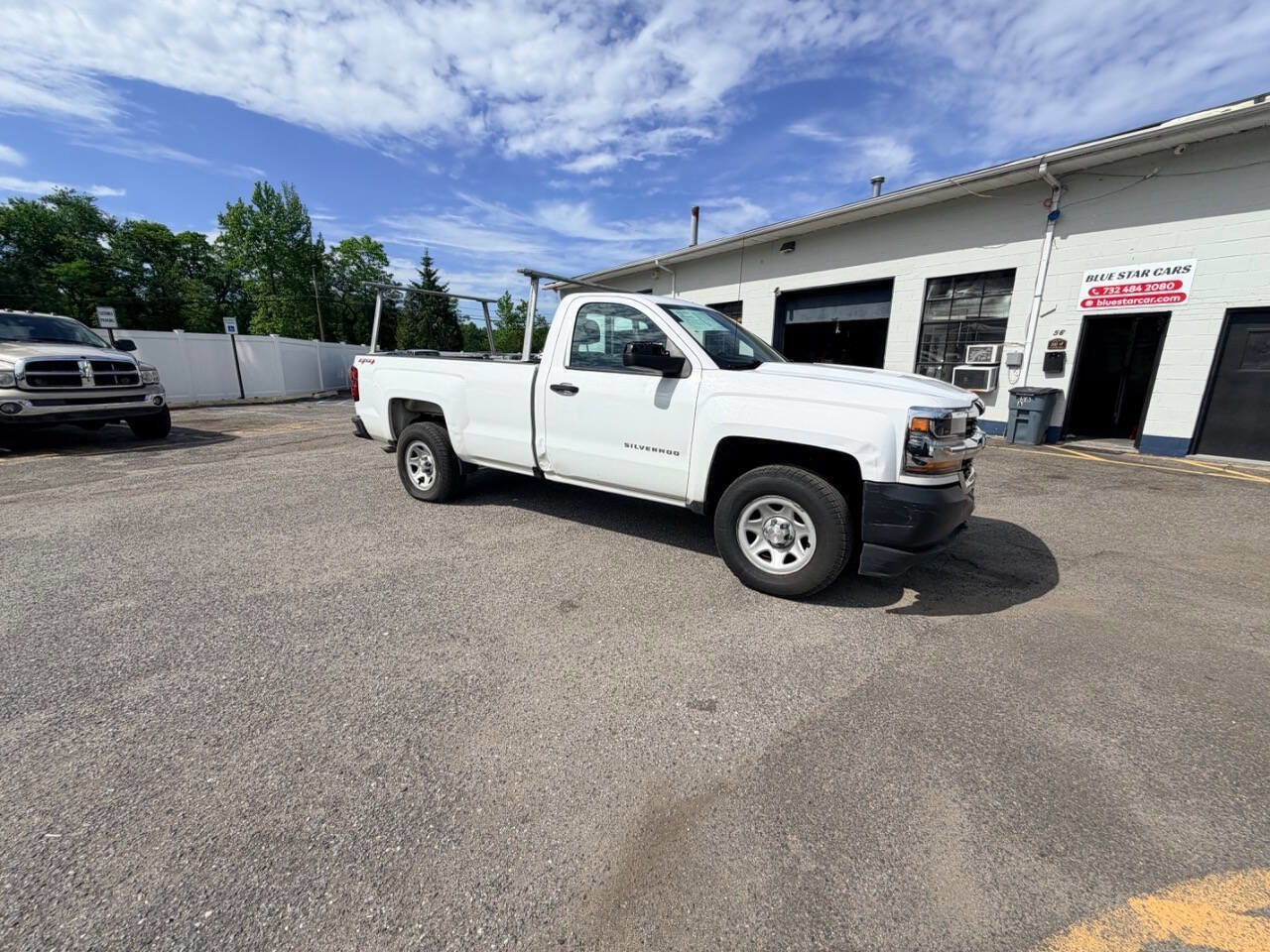 Used 2017 Chevrolet Silverado 1500 W/T w/ Trailering Package AWD/4WD image 6
