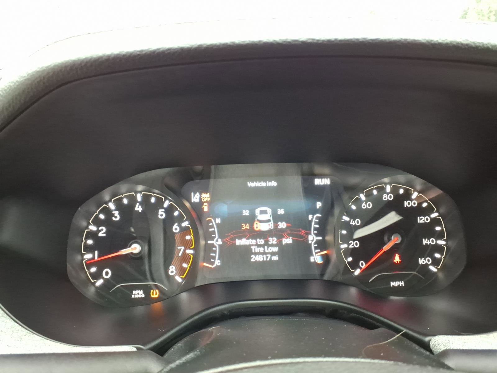 Used 2023 Jeep Compass Sport image 15