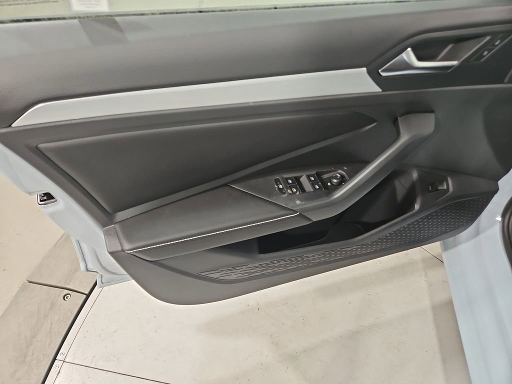 New 2026 Volkswagen Jetta Sport FWD image 10