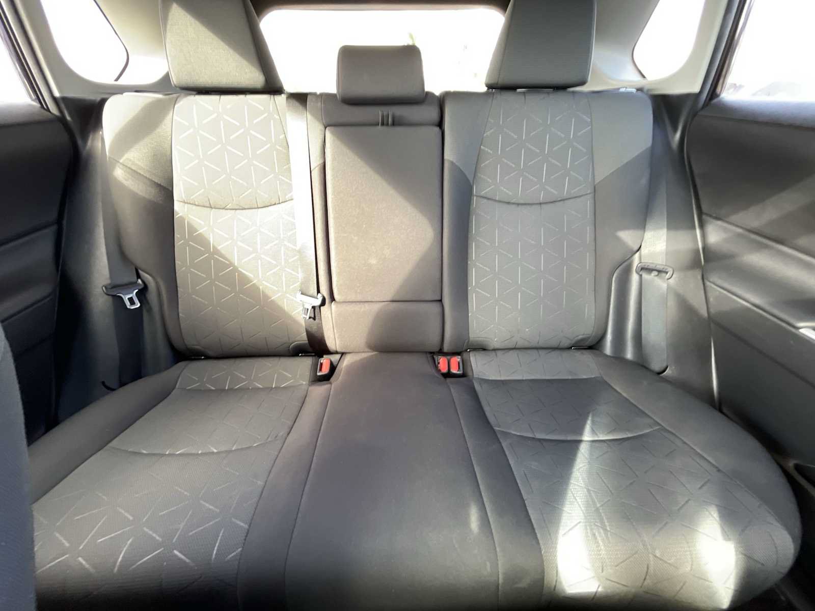 Used 2020 Toyota RAV4 XLE w/ Convenience Package AWD/4WD image 26