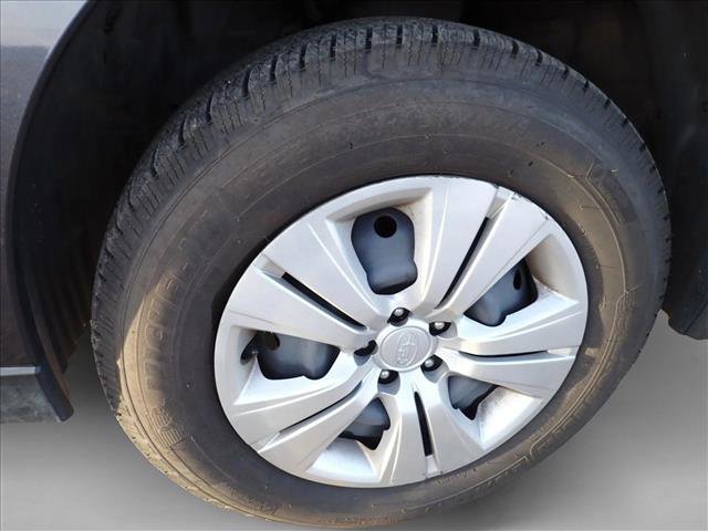 Used 2011 Subaru Outback 2.5i image 7