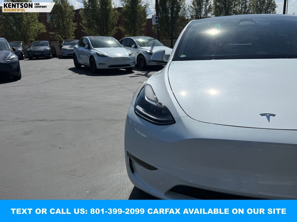 Used 2023 Tesla Model Y Performance AWD/4WD image 12