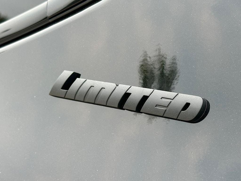 New 2026 Toyota Tundra Limited AWD/4WD image 14