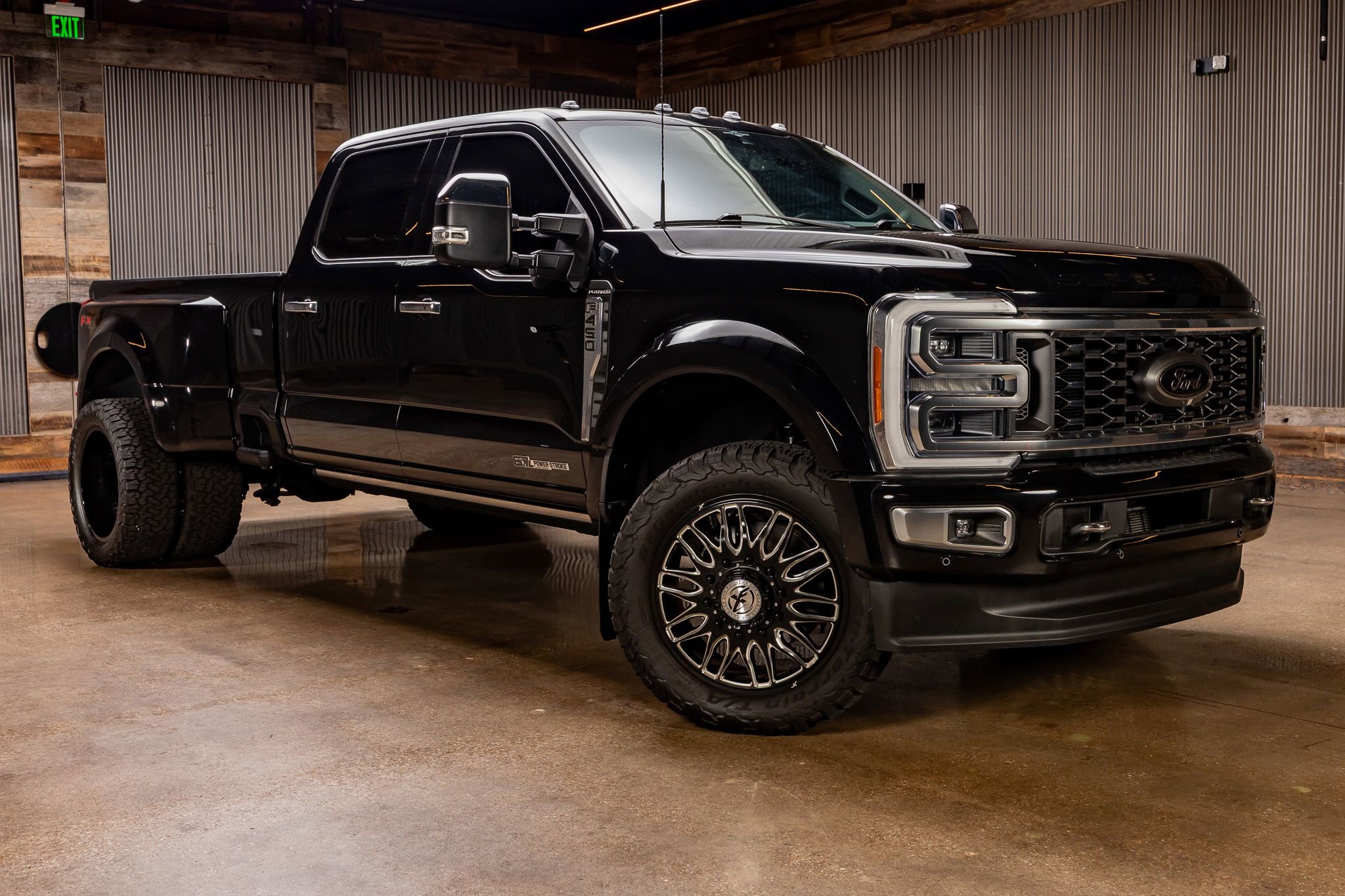 Used 2023 Ford F450 Platinum w/ FX4 Off-Road Package