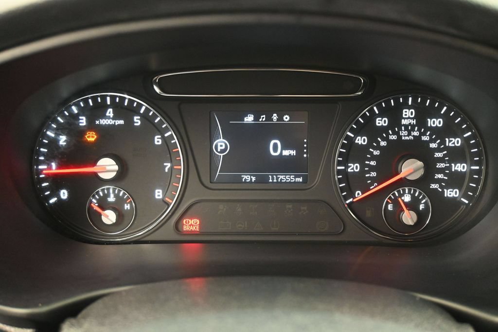Used 2016 Kia Sorento FWD image 17