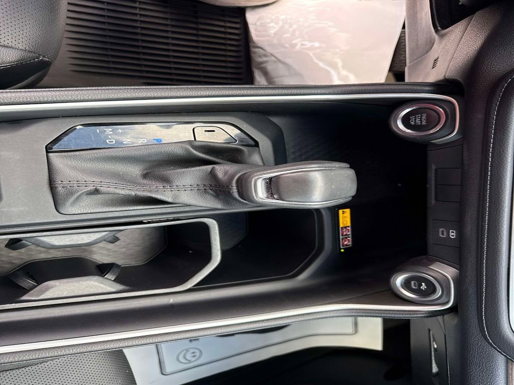 Used 2024 Toyota Grand Highlander Limited image 24