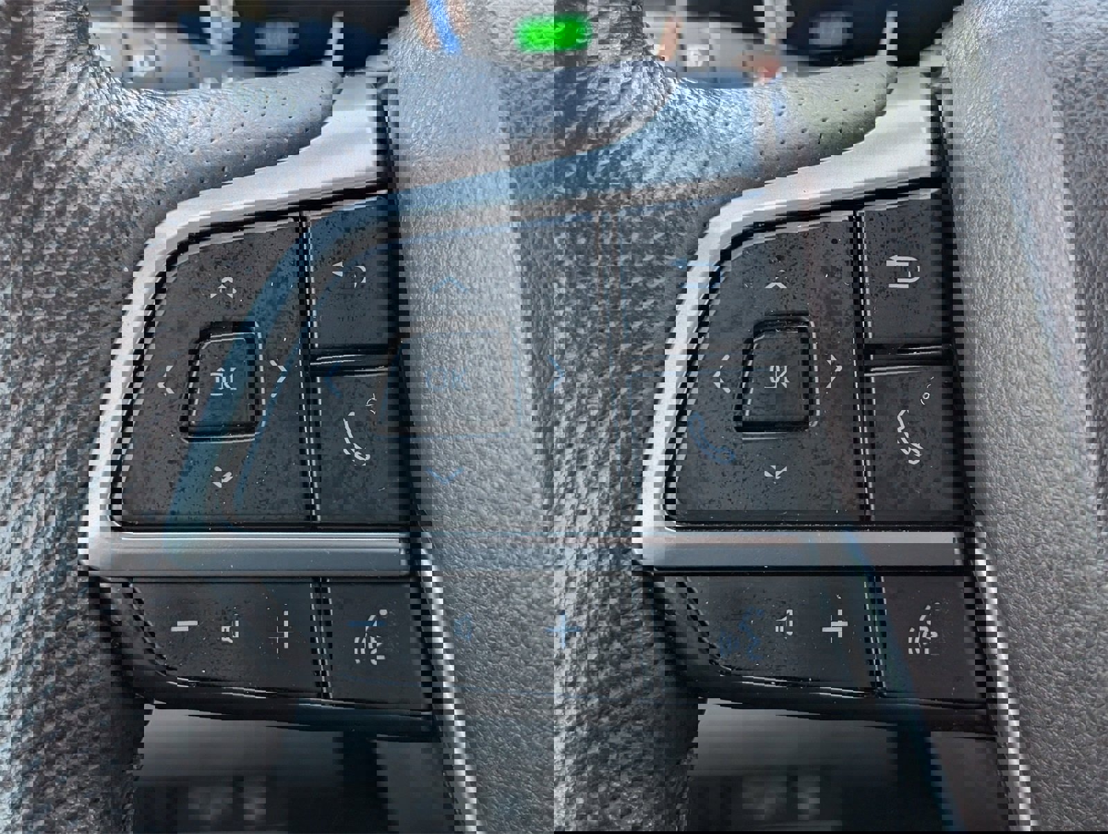 Used 2022 Toyota Sienna Platinum image 26