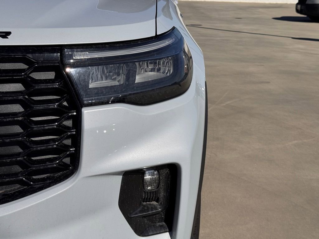 New 2026 Ford Explorer ST-Line image 8