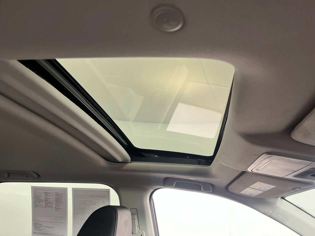 Certified 2025 Honda CR-V EX-L image 3