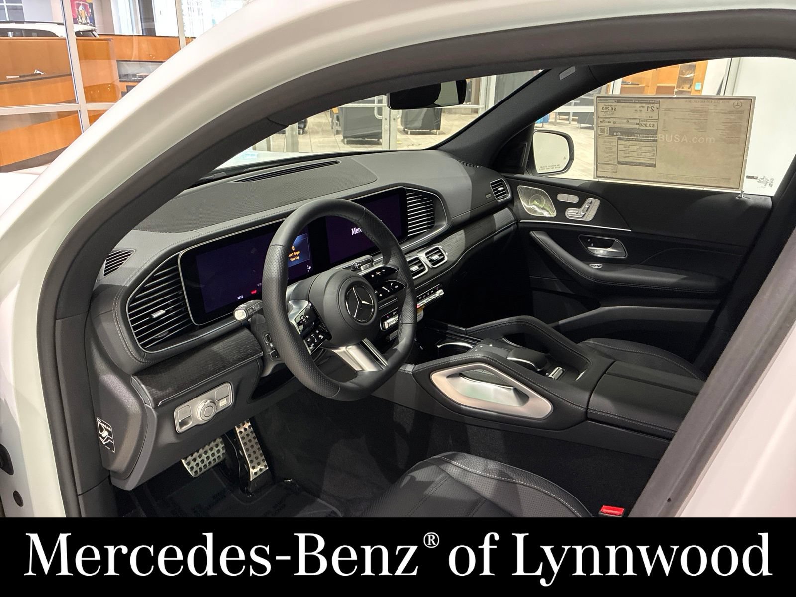 New 2026 Mercedes-Benz GLS 450 4MATIC image 9