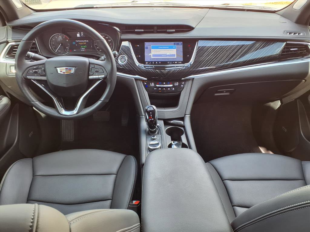Certified 2024 Cadillac XT6 Premium Luxury image 15