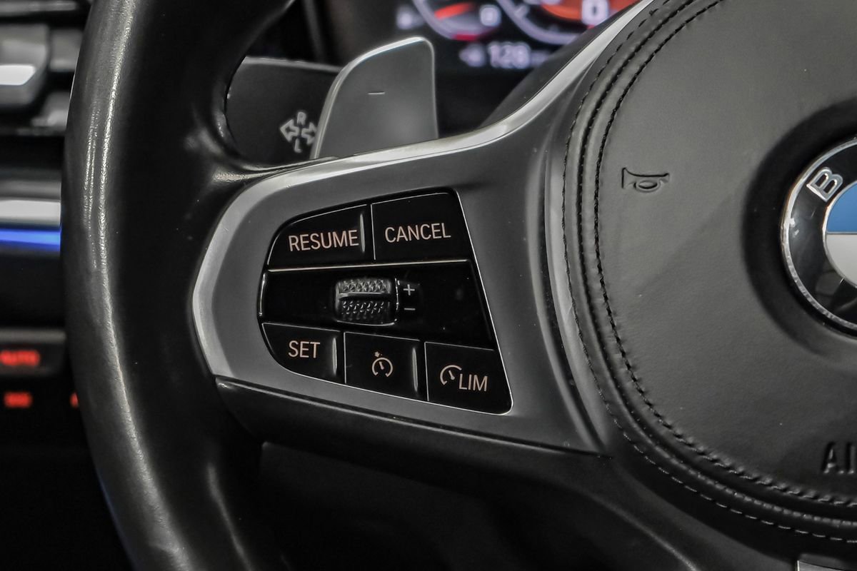 Used 2021 BMW M340i image 16