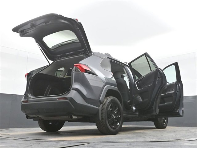 Used 2021 Toyota RAV4 LE image 52