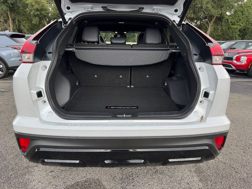 New 2025 Mitsubishi Eclipse Cross AWD image 13