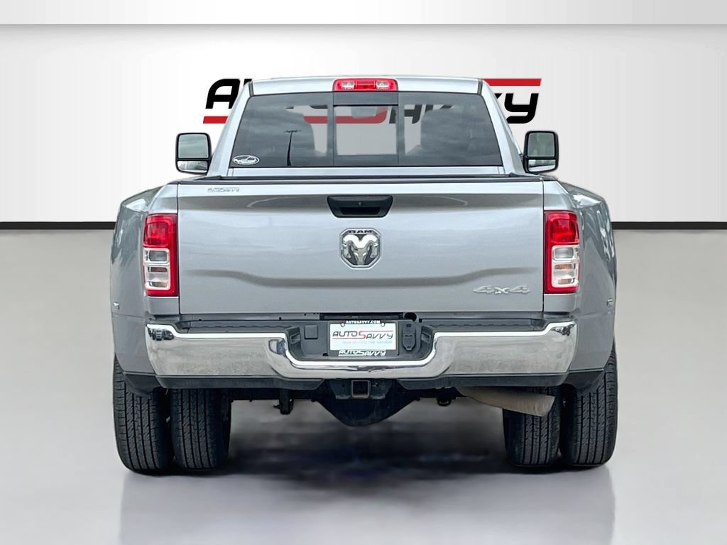 Used 2024 RAM 3500 Tradesman w/ Chrome Appearance Group AWD/4WD image 6