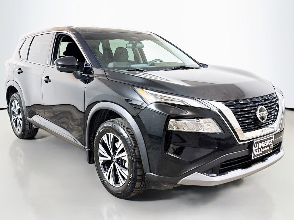 Used 2021 Nissan Rogue SV FWD image 3