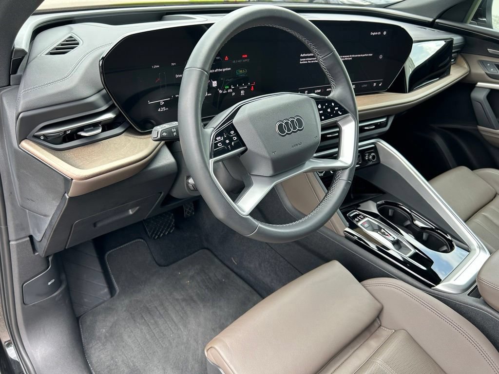 Used 2025 Audi Q5 Premium Plus AWD/4WD image 16